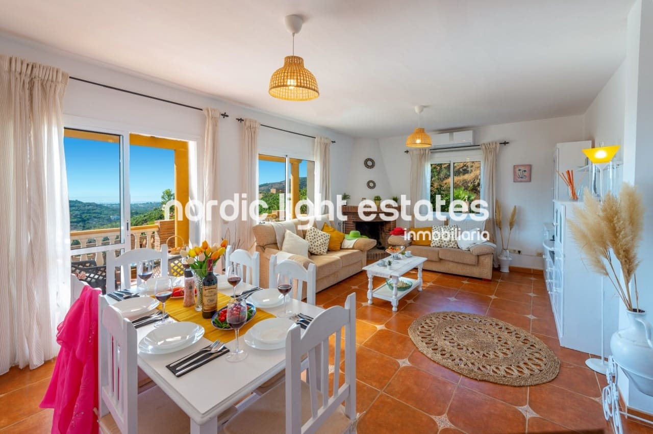 3 soveværelse Villa til leje i Frigiliana med swimmingpool garage - € 1.500 (Ref: 5718165)