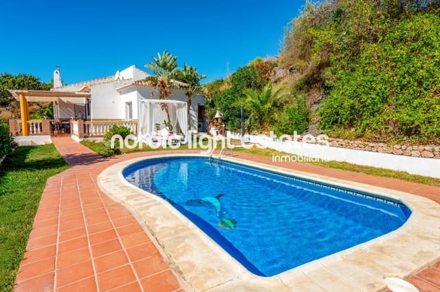 3 bedroom Villa for rent in Frigiliana with pool garage - € 1,500 (Ref: 5718165)