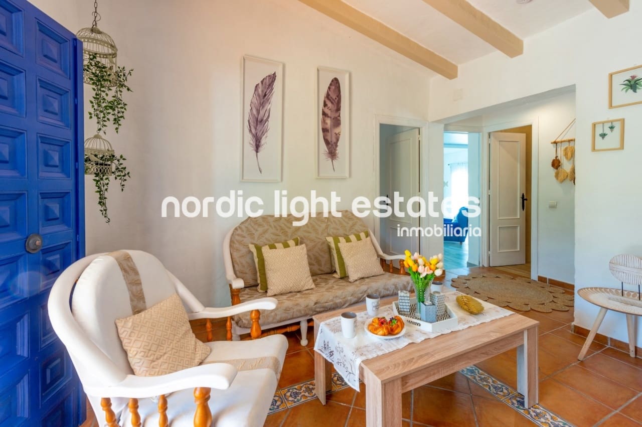 3 soveværelse Villa til leje i Frigiliana med swimmingpool garage - € 1.350 (Ref: 5718166)