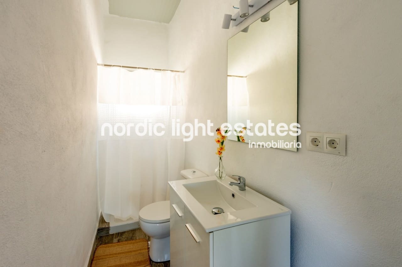 3 soveværelse Villa til leje i Frigiliana med swimmingpool garage - € 1.350 (Ref: 5718166)