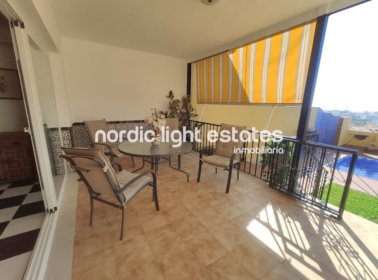 4 soverom Villa til leie i Nerja med svømmebasseng garasje - € 1 800 (Ref: 5718169)