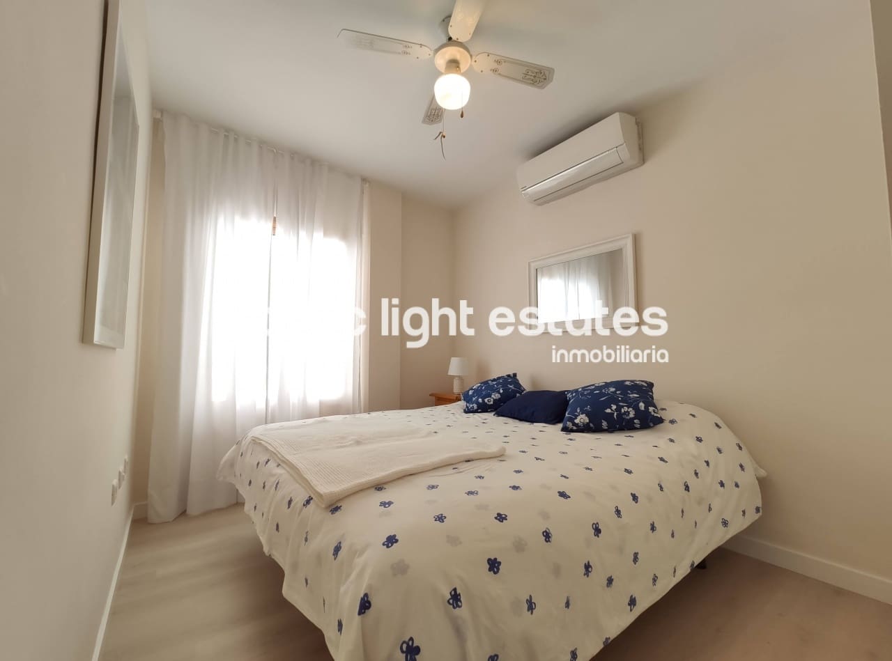 3 sypialnia Penthouse do wynajęcia w Frigiliana z basenem - 1 400 € (Ref: 5807931)