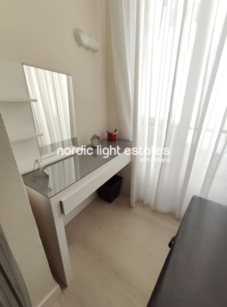 3 sypialnia Penthouse do wynajęcia w Frigiliana z basenem - 1 400 € (Ref: 5807931)