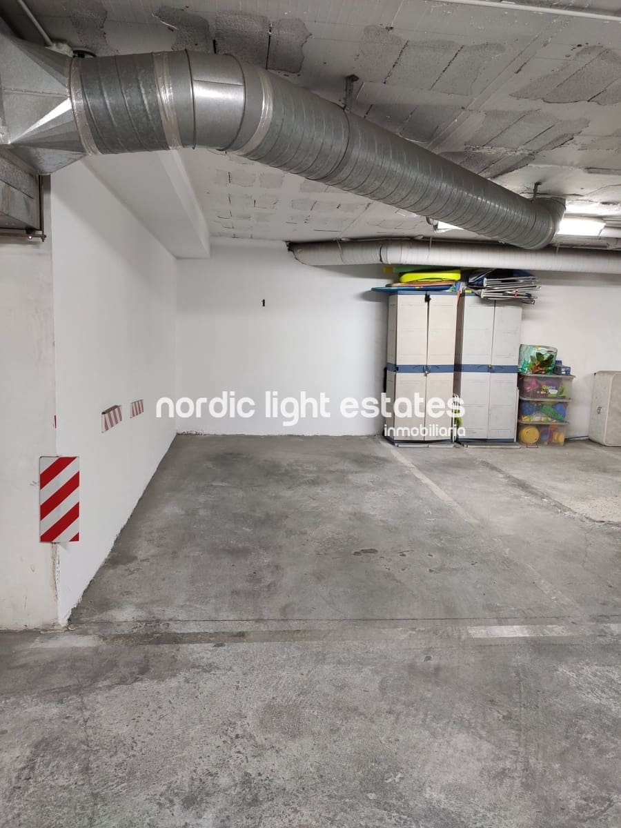 3 sypialnia Penthouse do wynajęcia w Frigiliana z basenem - 1 400 € (Ref: 5807931)