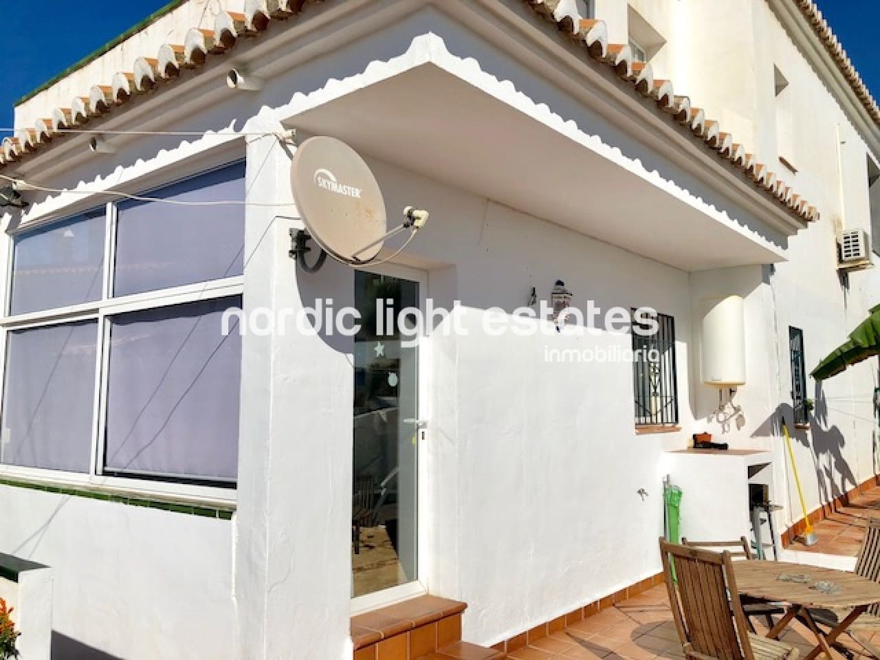 1 bedroom Apartment for rent in Nerja with pool - € 850 (Ref: 5903946)