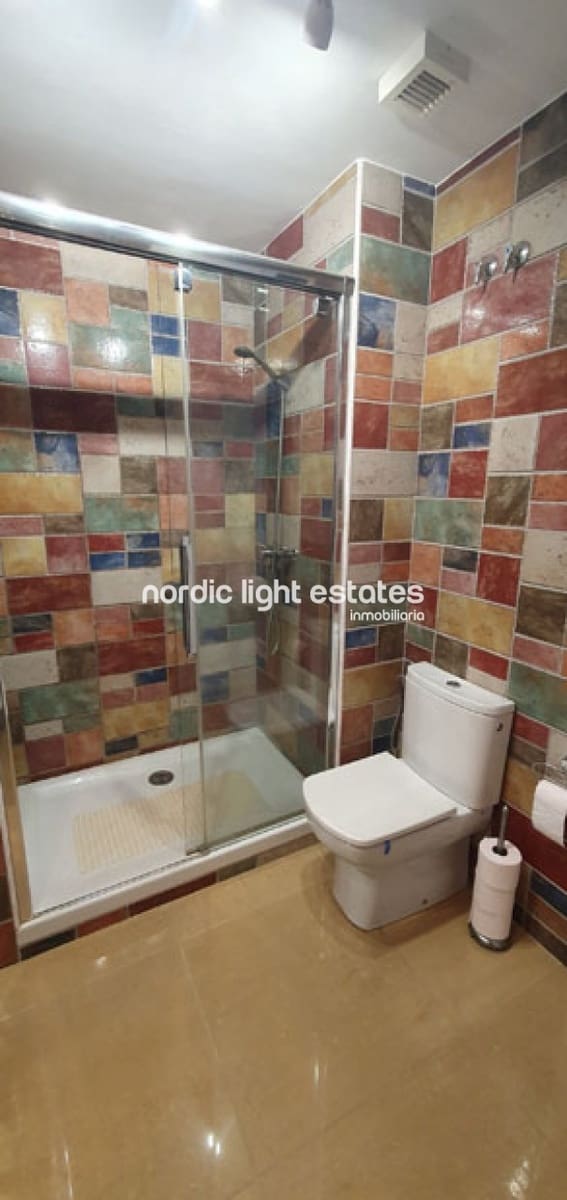 2 bedroom Apartment for rent in Nerja with pool garage - € 1,400 (Ref: 5956956)