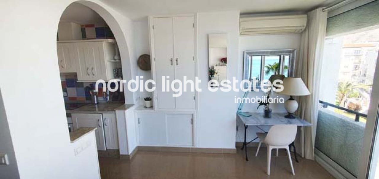 2 bedroom Apartment for rent in Nerja with pool garage - € 1,400 (Ref: 5956956)