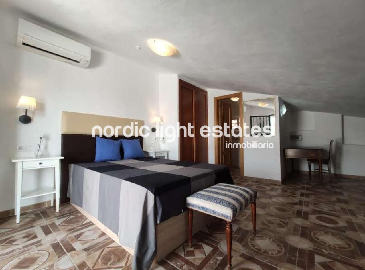 3 sypialnia Finka/Dom wiejski do wynajęcia w Frigiliana z basenem garażem - 1 500 € (Ref: 6923799)