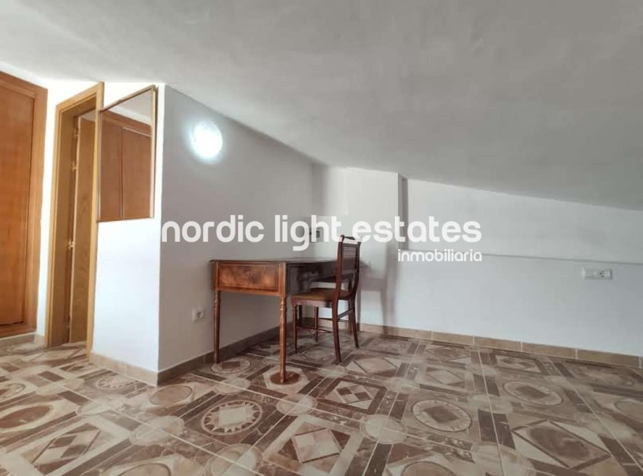 3 sypialnia Finka/Dom wiejski do wynajęcia w Frigiliana z basenem garażem - 1 500 € (Ref: 6923799)