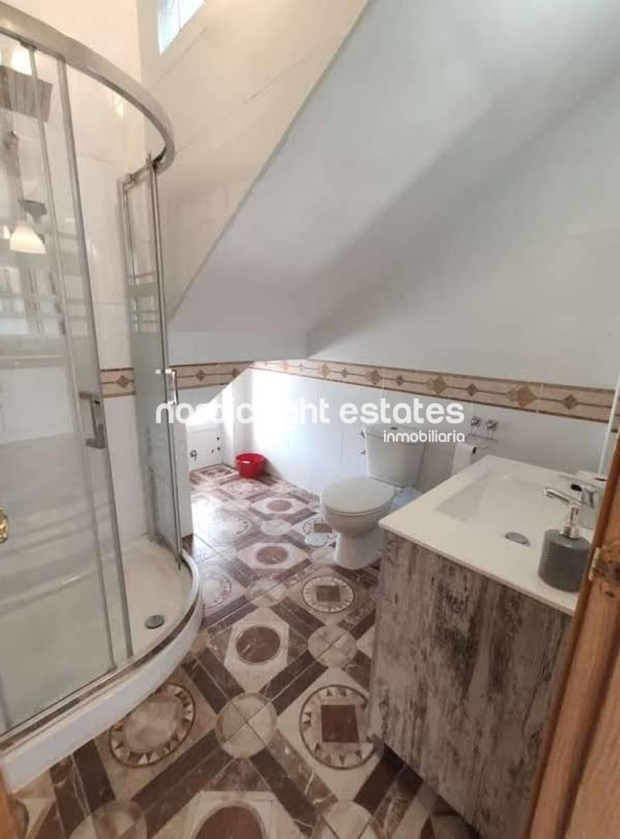 3 sypialnia Finka/Dom wiejski do wynajęcia w Frigiliana z basenem garażem - 1 500 € (Ref: 6923799)