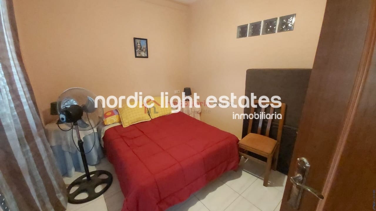6 quarto Moradia Geminada para venda em Nerja com garagem - 693 000 € (Ref: 7167718)