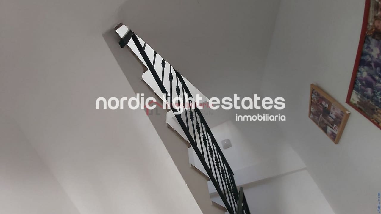 6 quarto Moradia Geminada para venda em Nerja com garagem - 693 000 € (Ref: 7167718)