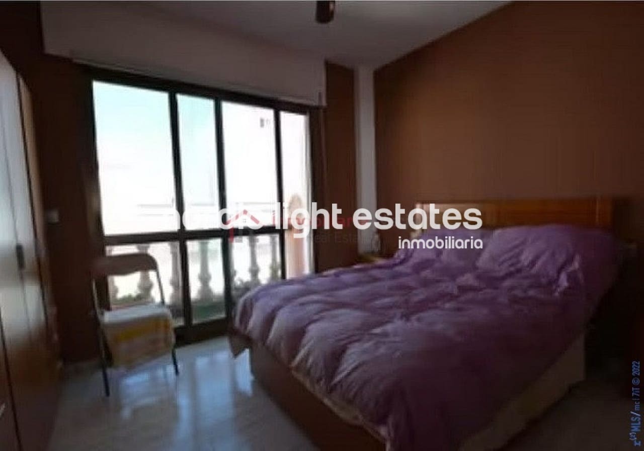 6 quarto Moradia Geminada para venda em Nerja com garagem - 693 000 € (Ref: 7167718)