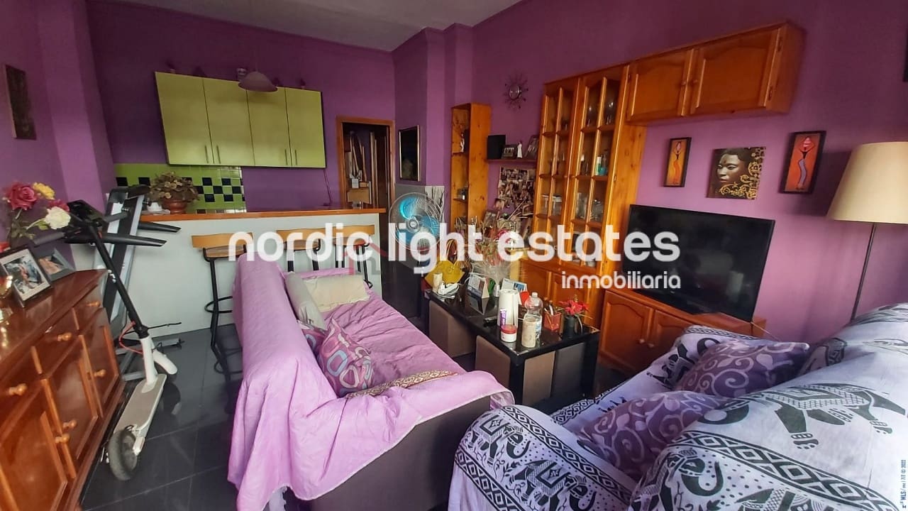 6 quarto Moradia Geminada para venda em Nerja com garagem - 693 000 € (Ref: 7167718)
