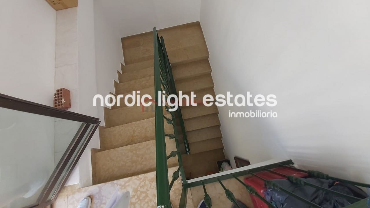 6 quarto Moradia Geminada para venda em Nerja com garagem - 693 000 € (Ref: 7167718)