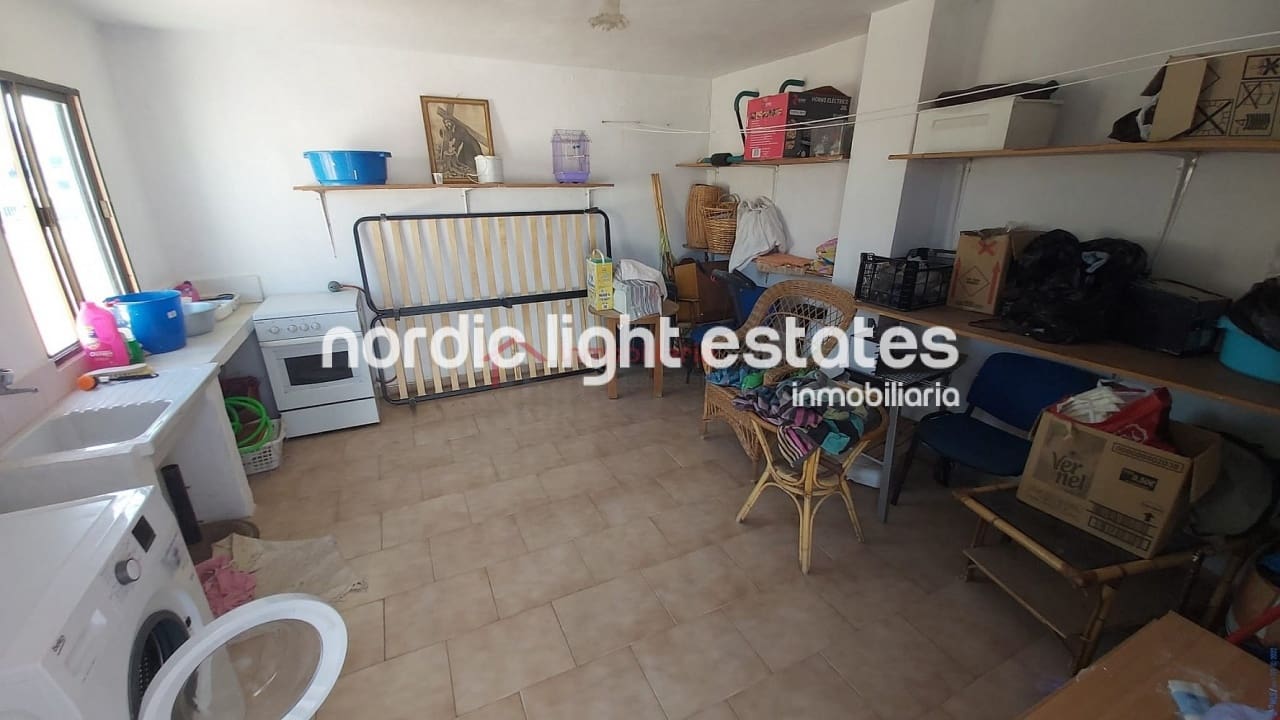 6 quarto Moradia Geminada para venda em Nerja com garagem - 693 000 € (Ref: 7167718)