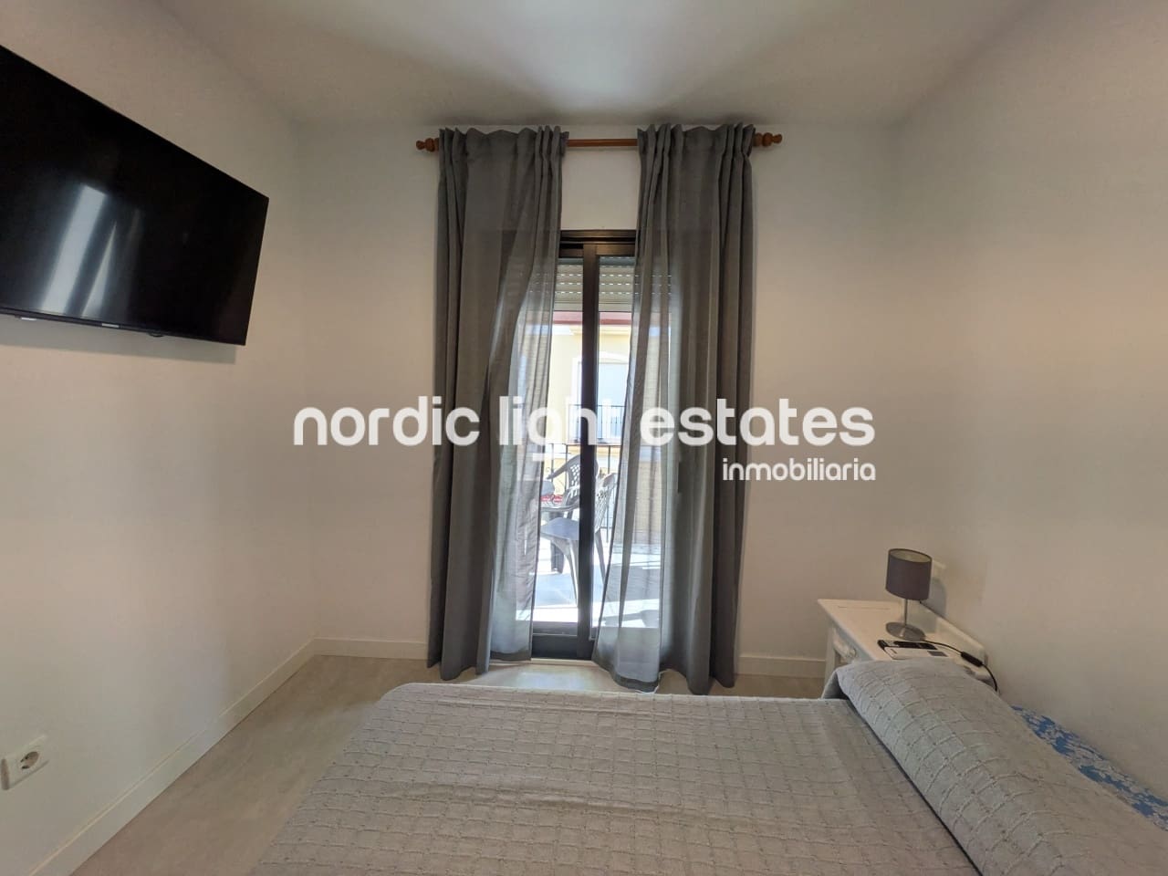 2 bedroom Flat for rent in Nerja with garage - € 725 (Ref: 7301372)