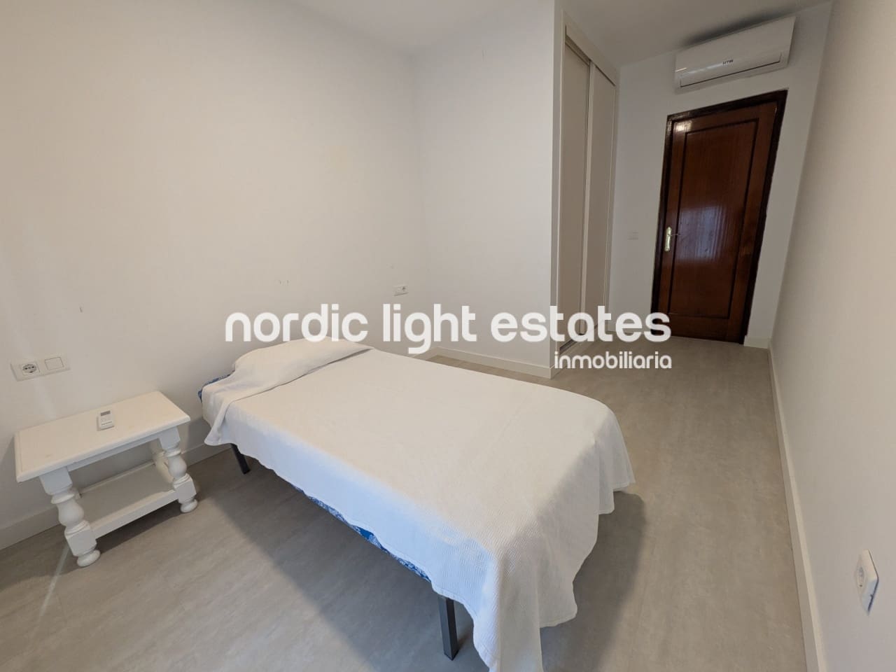 2 bedroom Flat for rent in Nerja with garage - € 725 (Ref: 7301372)