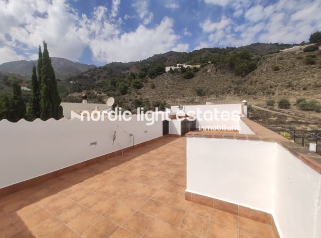 2 soverom Leilighet til leie i Frigiliana - € 850 (Ref: 7678371)