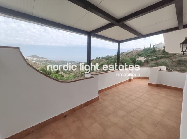 2 soverom Leilighet til leie i Frigiliana - € 850 (Ref: 7678371)