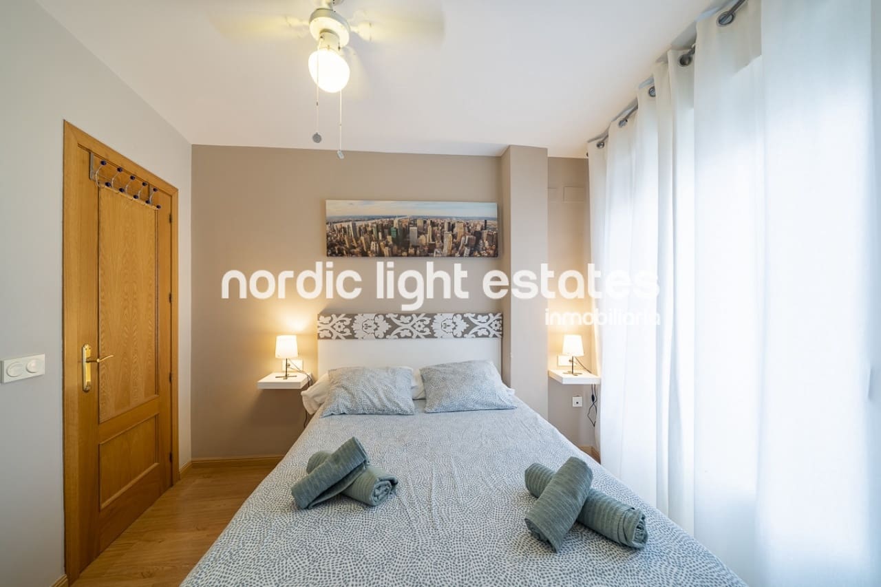 2 soveværelse Lejlighed til salg i Nerja - € 280.000 (Ref: 7695371)