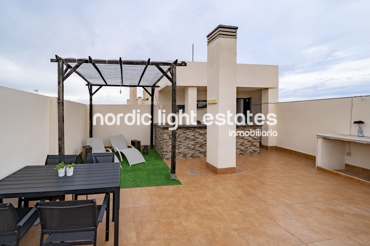 2 soveværelse Lejlighed til salg i Nerja - € 280.000 (Ref: 7695371)