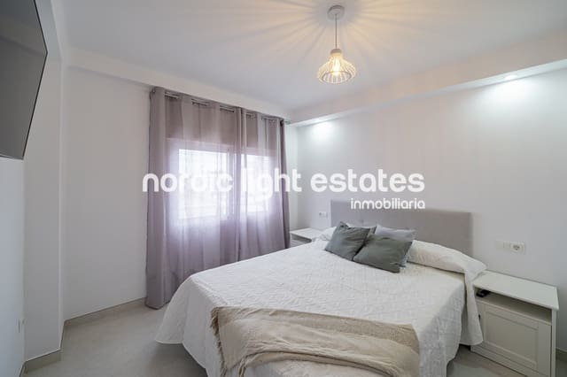 2 soverom Leilighet til leie i Burriana, Nerja med svømmebasseng - € 950 (Ref: 7795619)