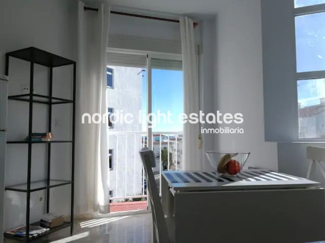 Apartamento de 1 habitación en Centro, Nerja en alquiler - 750 € (Ref: 7795620)