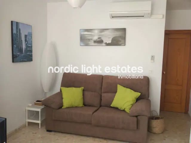 Apartamento de 1 habitación en Centro, Nerja en alquiler - 750 € (Ref: 7795620)
