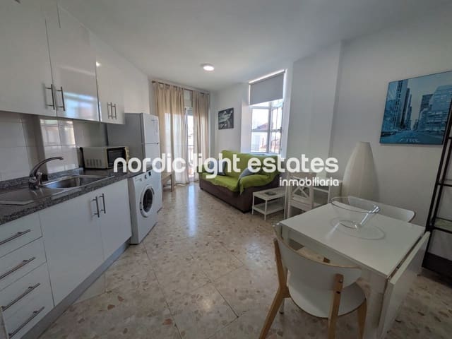 1 soveværelse Lejlighed til leje i Centro, Nerja - € 750 (Ref: 7795620)