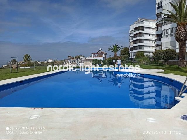 2 Zimmer Apartment zu verkaufen in Torrox-Costa, Torrox mit Pool - 283.000 € (Ref: 7795621)