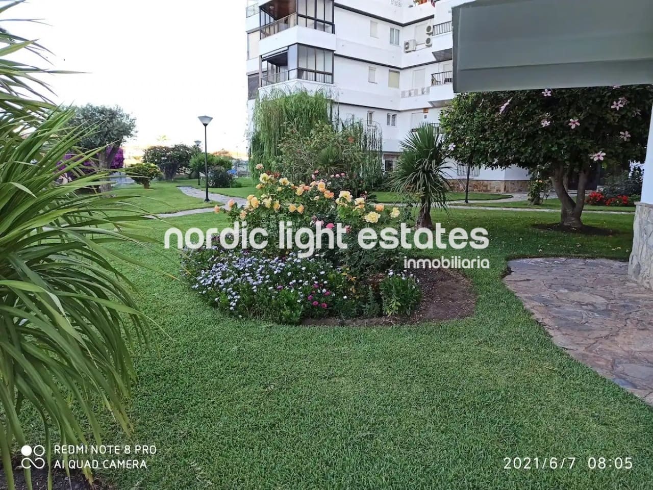 2 Zimmer Apartment zu verkaufen in Torrox-Costa mit Pool - 283.000 € (Ref: 7795621)