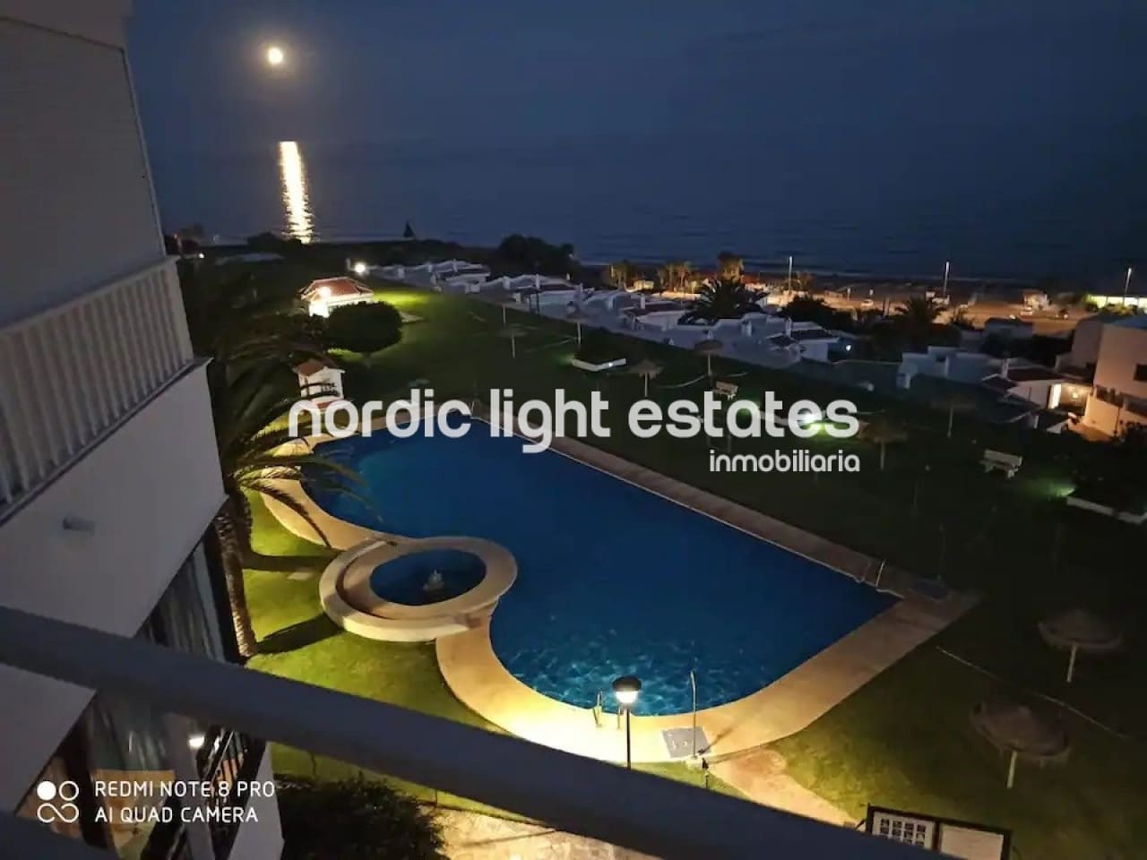 2 Zimmer Apartment zu verkaufen in Torrox-Costa mit Pool - 283.000 € (Ref: 7795621)
