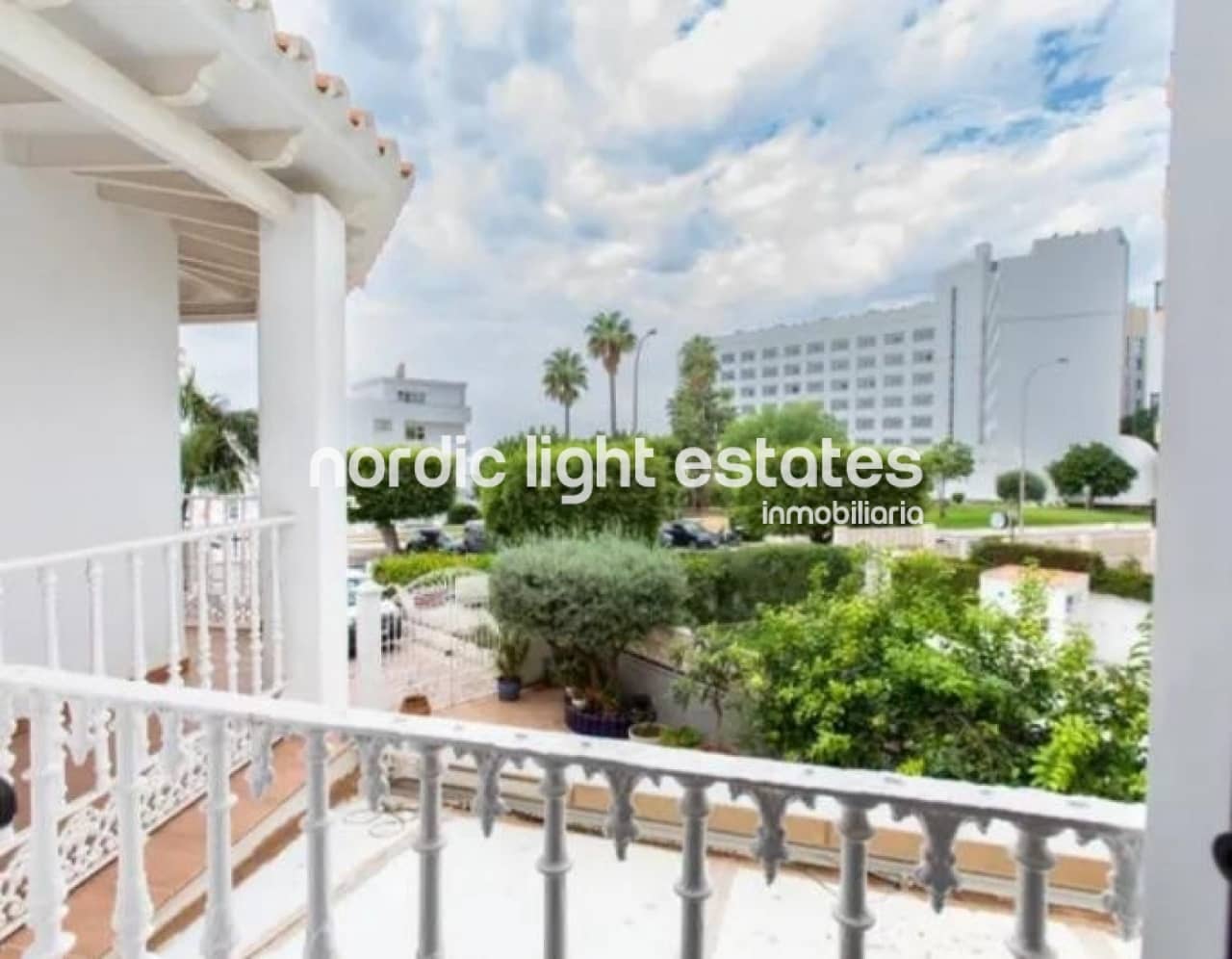 3 camera da letto Villetta Bifamiliare in vendita in Nerja con garage - 749.000 € (Rif: 7879401)