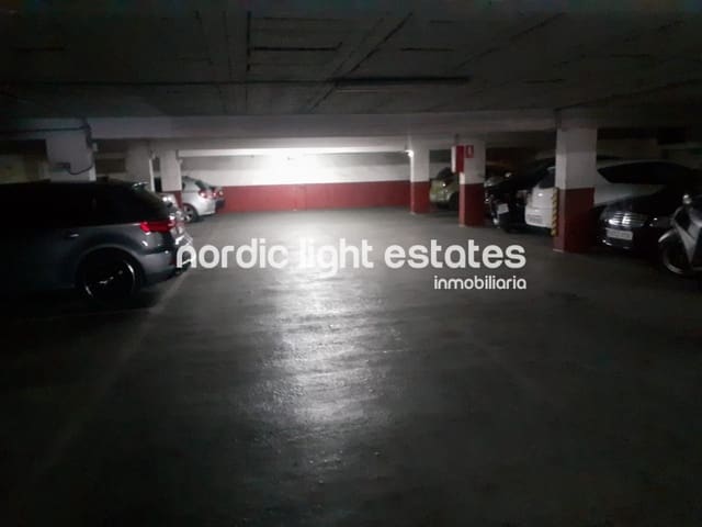 Garage til salg i Ciudad Jardín, Málaga by - € 24.000 (Ref: 8123914)