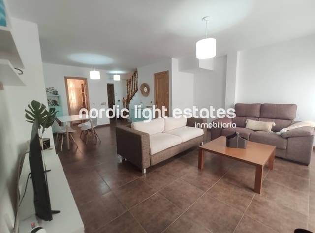 3 soveværelse Penthouse til salg i Torrox-Costa, Torrox med garage - € 389.000 (Ref: 8225935)