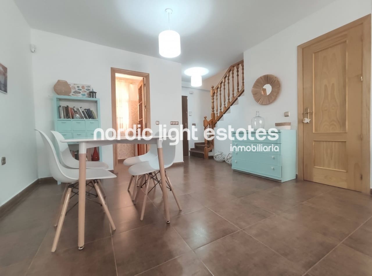 3 soveværelse Penthouse til salg i Torrox-Costa med garage - € 389.000 (Ref: 8225935)