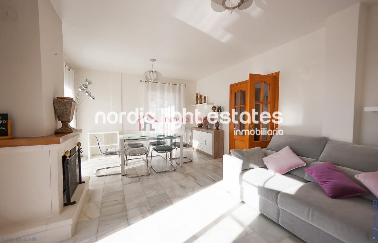 3 sypialnia Willa na sprzedaż w Frigiliana z basenem garażem - 790 000 € (Ref: 8233021)