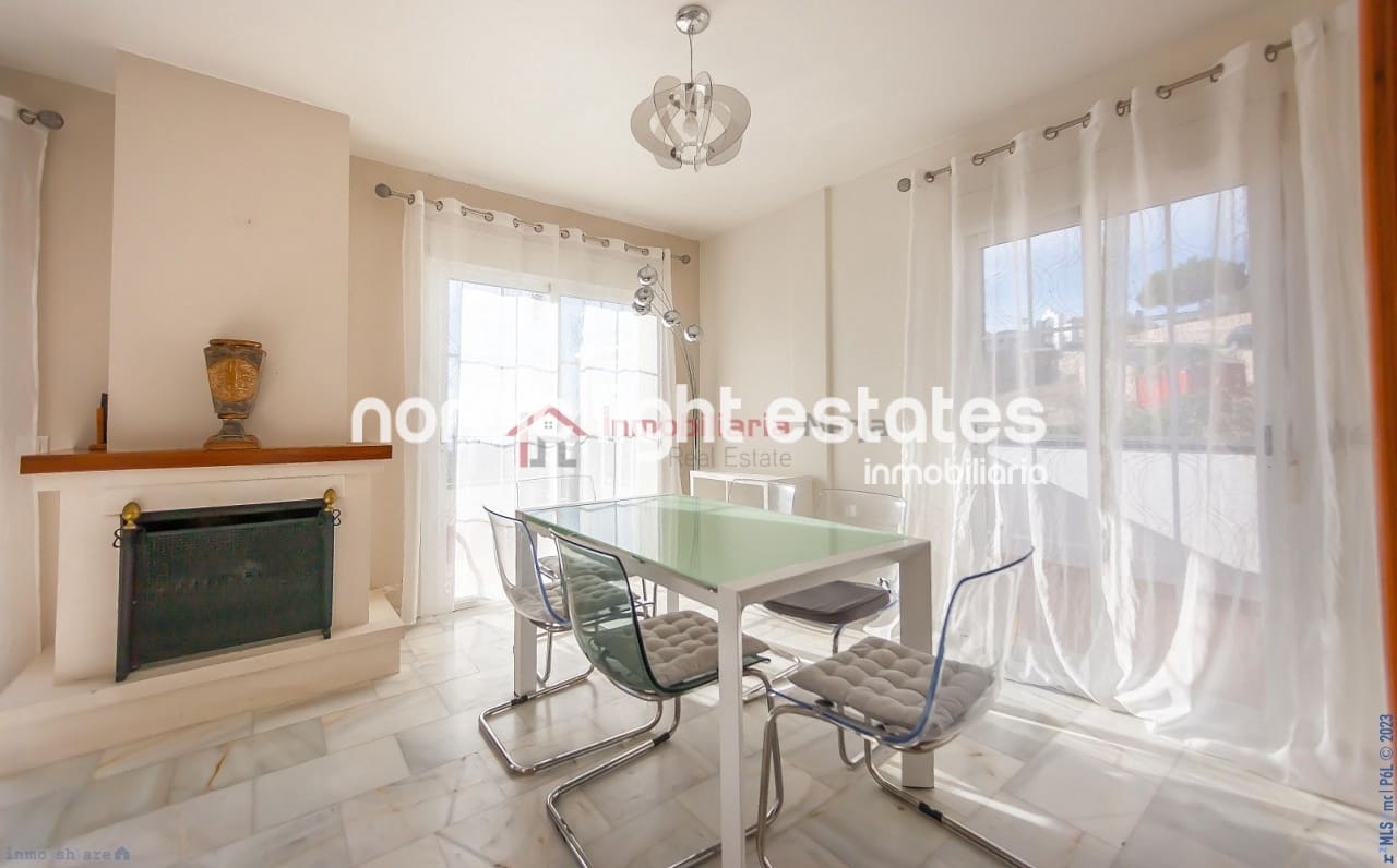 3 sypialnia Willa na sprzedaż w Frigiliana z basenem garażem - 790 000 € (Ref: 8233021)