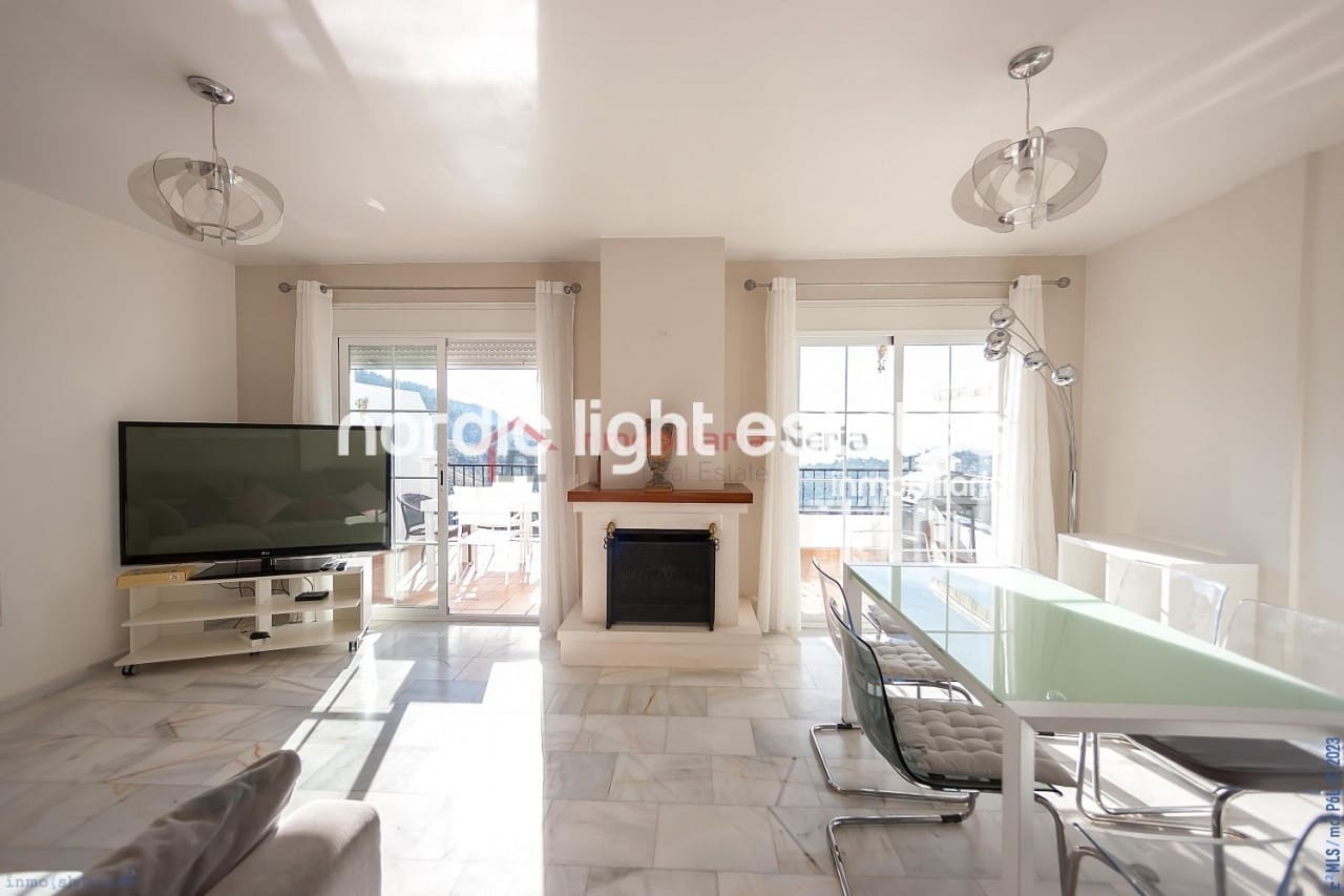 3 sypialnia Willa na sprzedaż w Frigiliana z basenem garażem - 790 000 € (Ref: 8233021)