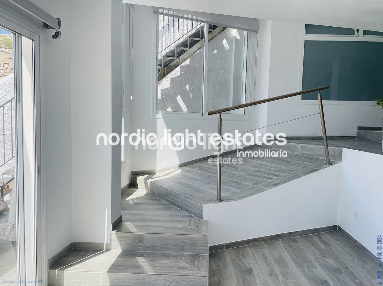 3 sypialnia Willa na sprzedaż w Frigiliana z basenem garażem - 790 000 € (Ref: 8233021)