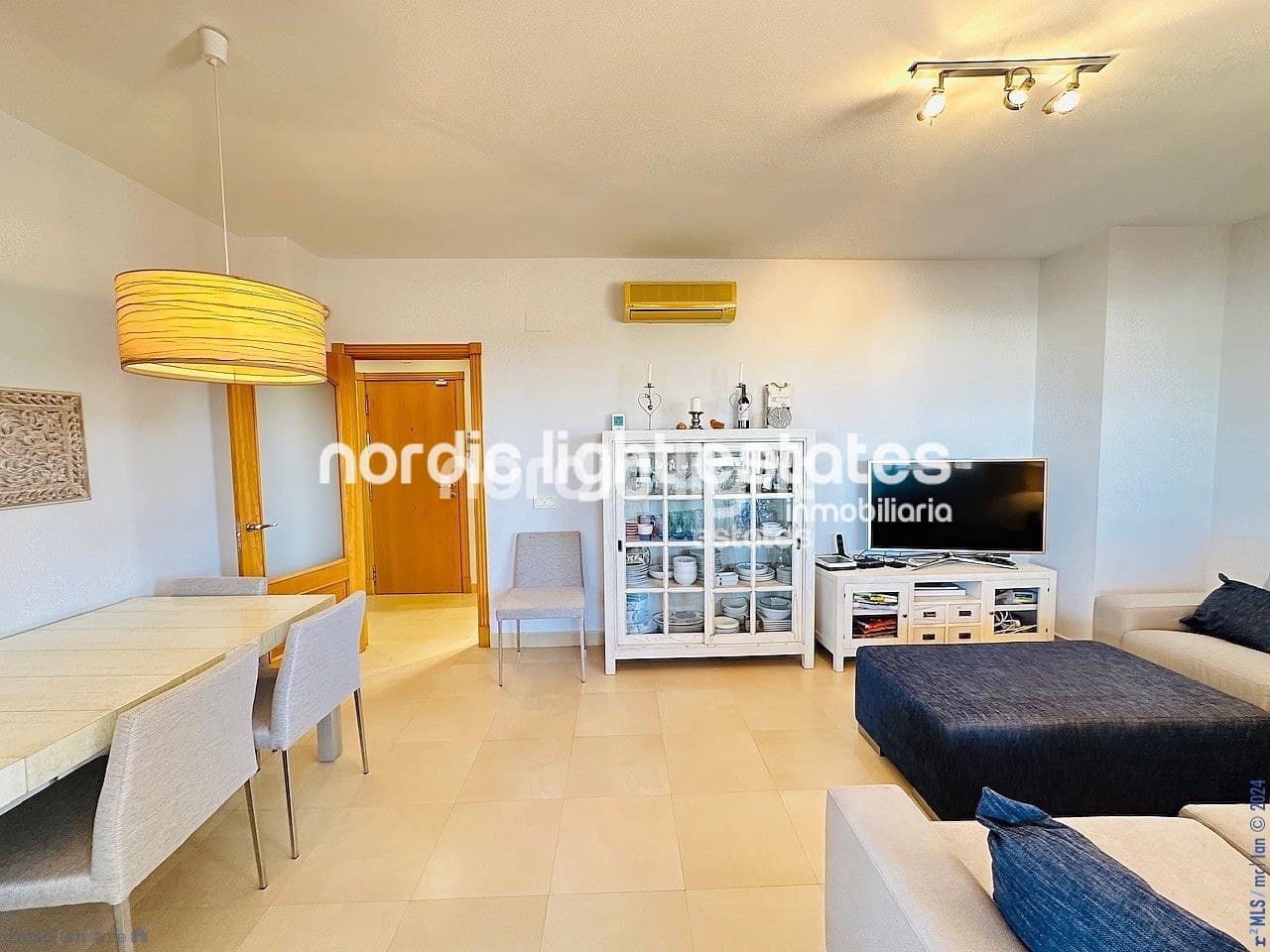 2 soveværelse Penthouse til salg i Caleta de Velez med swimmingpool garage - € 459.000 (Ref: 8402177)