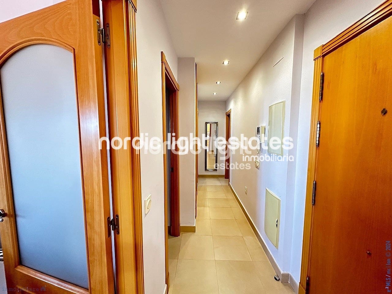 2 soveværelse Penthouse til salg i Caleta de Velez med swimmingpool garage - € 459.000 (Ref: 8402177)