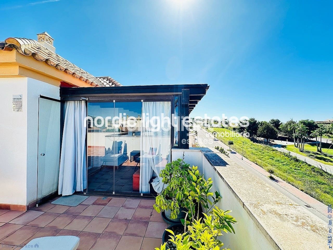 2 soveværelse Penthouse til salg i Caleta de Velez med swimmingpool garage - € 459.000 (Ref: 8402177)