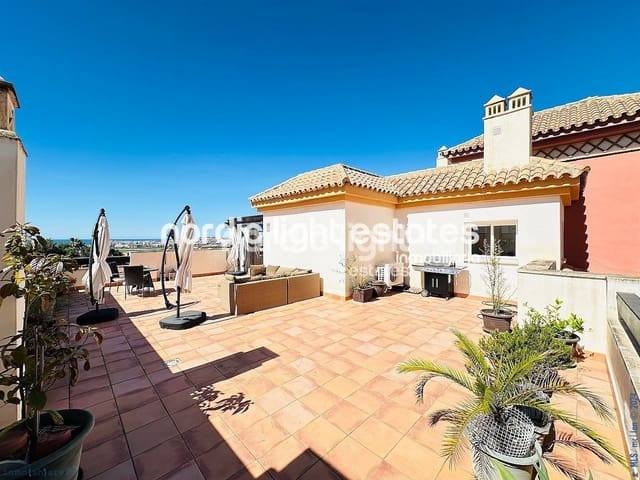 Ático de 2 habitaciones en Caleta de Vélez, Vélez-Málaga en venta con piscina garaje - 459.000 € (Ref: 8402177)