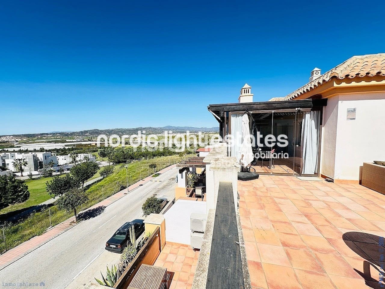 2 soveværelse Penthouse til salg i Caleta de Velez med swimmingpool garage - € 459.000 (Ref: 8402177)