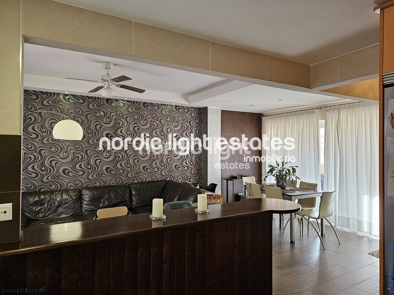 3 soveværelse Semi-Rækkehus til salg i Velez-Malaga med swimmingpool garage - € 280.000 (Ref: 8426850)