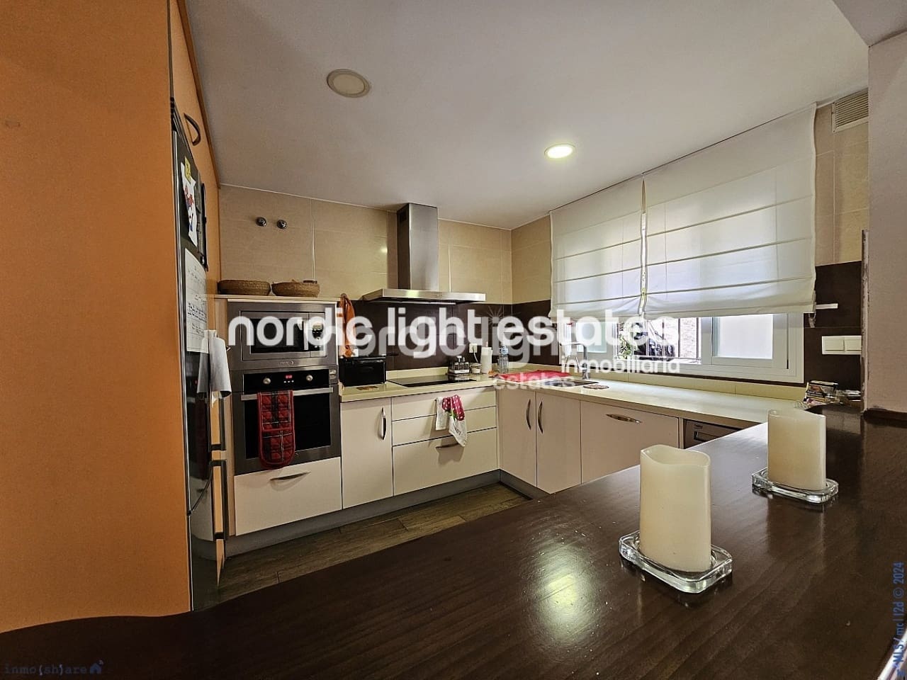 3 soveværelse Semi-Rækkehus til salg i Velez-Malaga med swimmingpool garage - € 280.000 (Ref: 8426850)