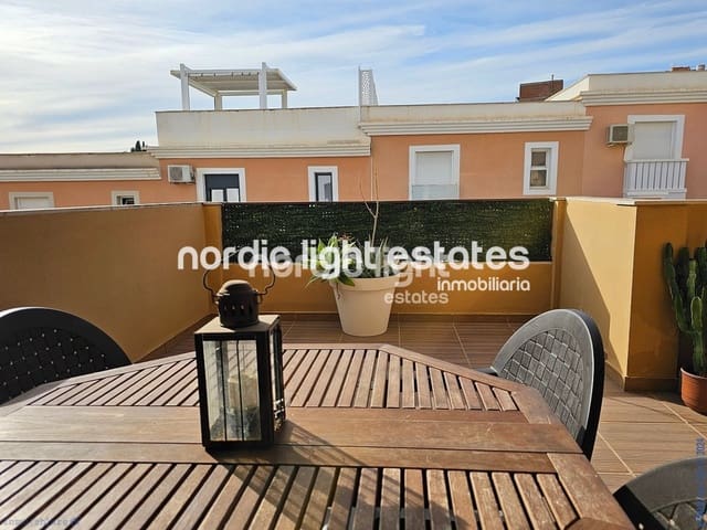 3 sypialnia Dom blizniak na sprzedaż w Vélez-Málaga z basenem garażem - 280 000 € (Ref: 8426850)