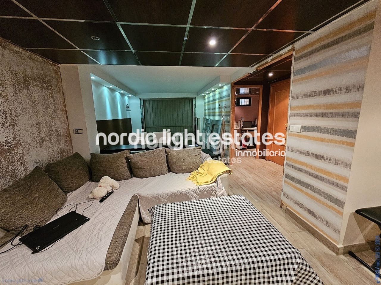 3 soveværelse Semi-Rækkehus til salg i Velez-Malaga med swimmingpool garage - € 280.000 (Ref: 8426850)